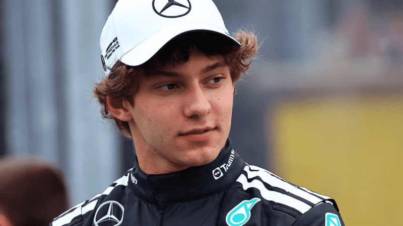 Kimi Antonelli Mercedes 2025