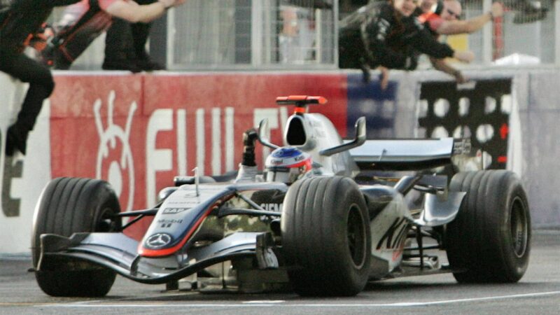 Kimi Raikkonen McLaren 2005 Japanese GP