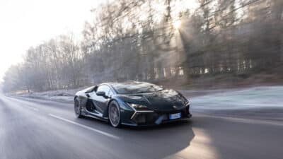 Lamborghini Revuelto