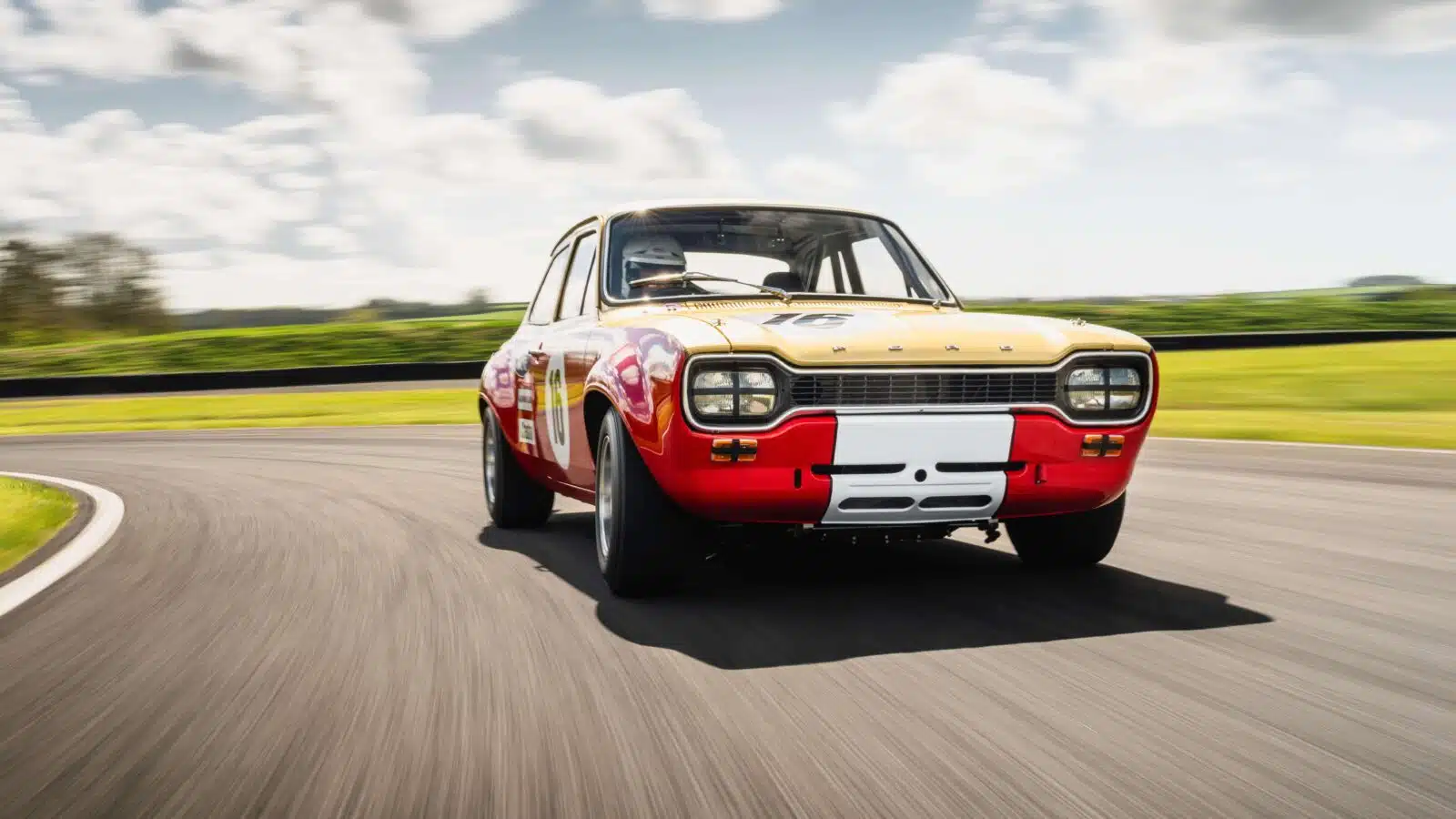 Ford escort Alan Mann 68 Edition on track
