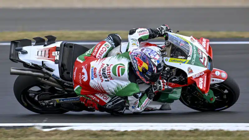 Zarco rides to second place at Silverstone – the RC13V uses downforce aero inspired by Aprilia and Ducati. That’s how MotoGP works: copy, then try to improve