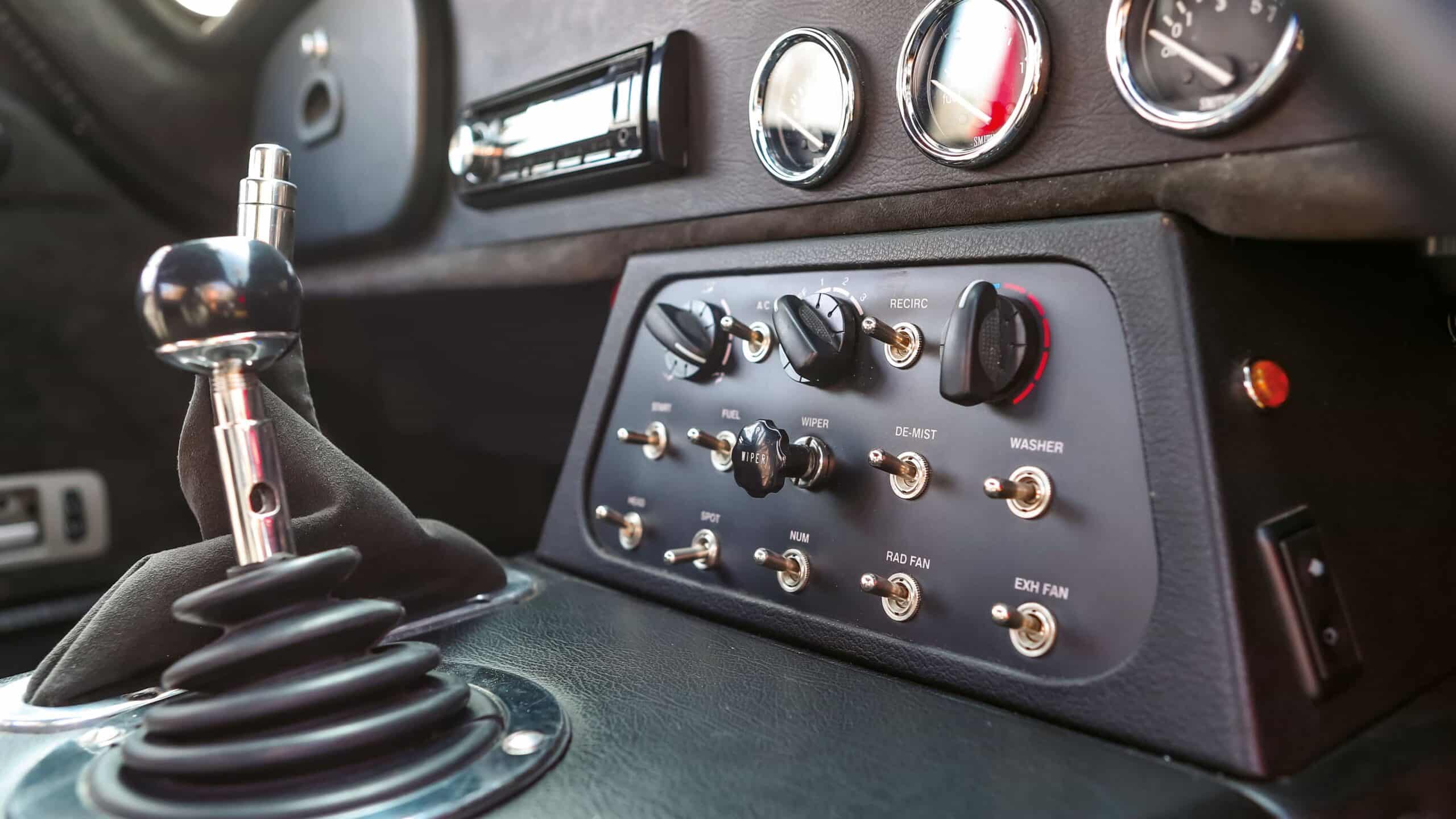 Shelby Daytona Coupe gear box