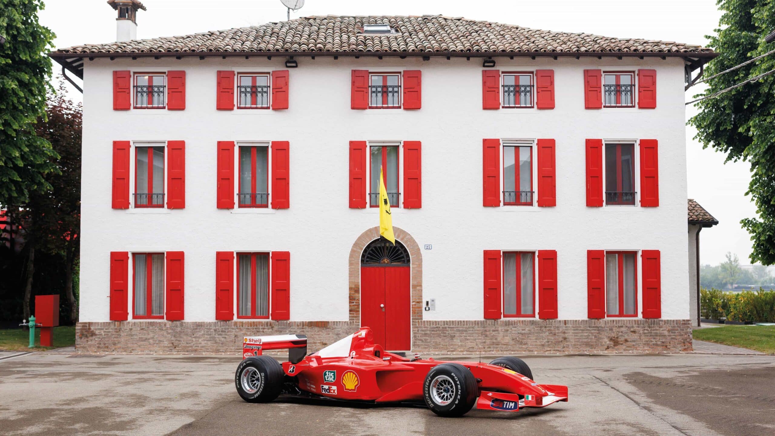 2001 Ferrari F2001 Enzo Ferrari home