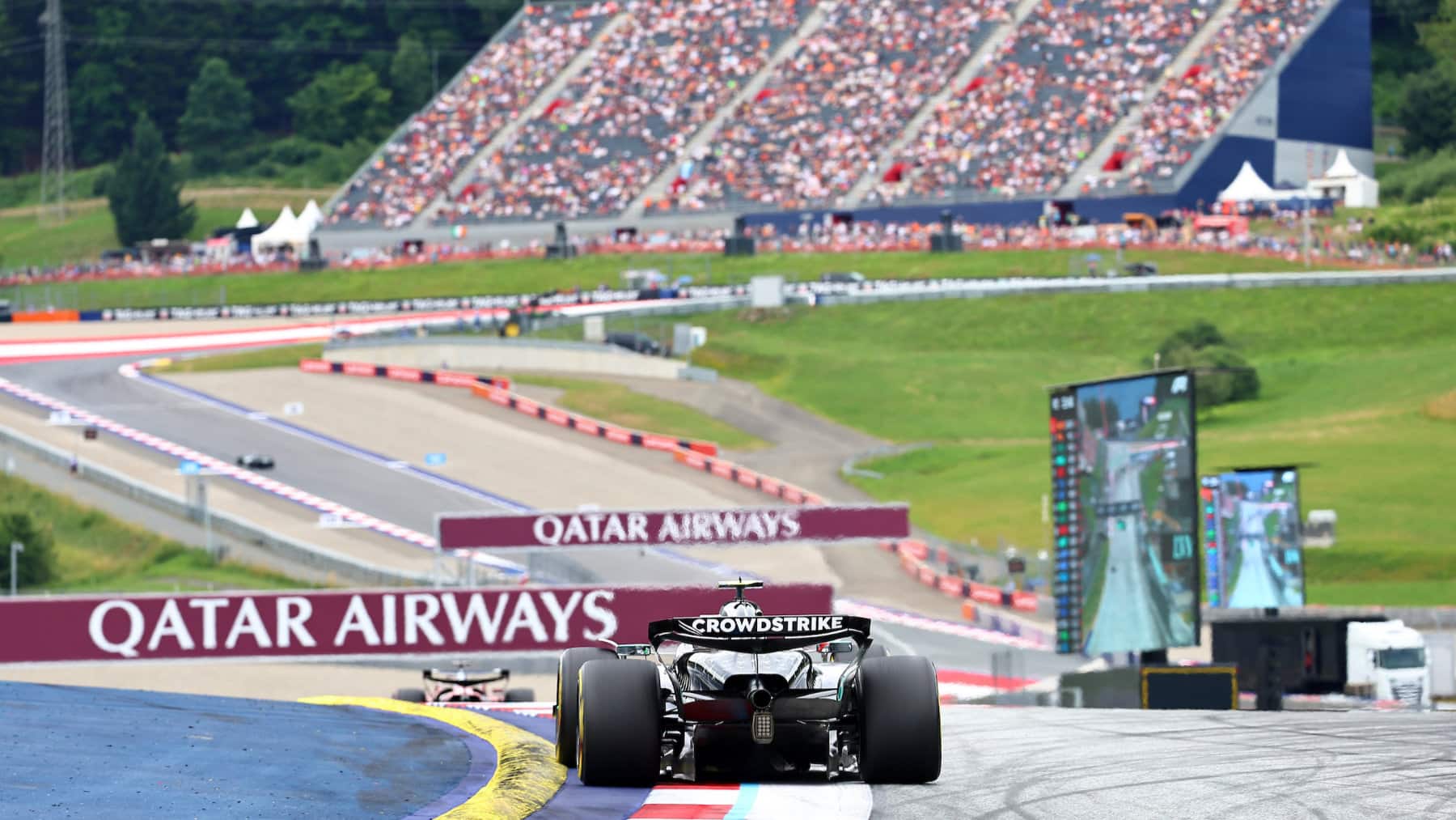 George Russell (Mercedes) seen from behind during the 2025 Austrian Grand Prix