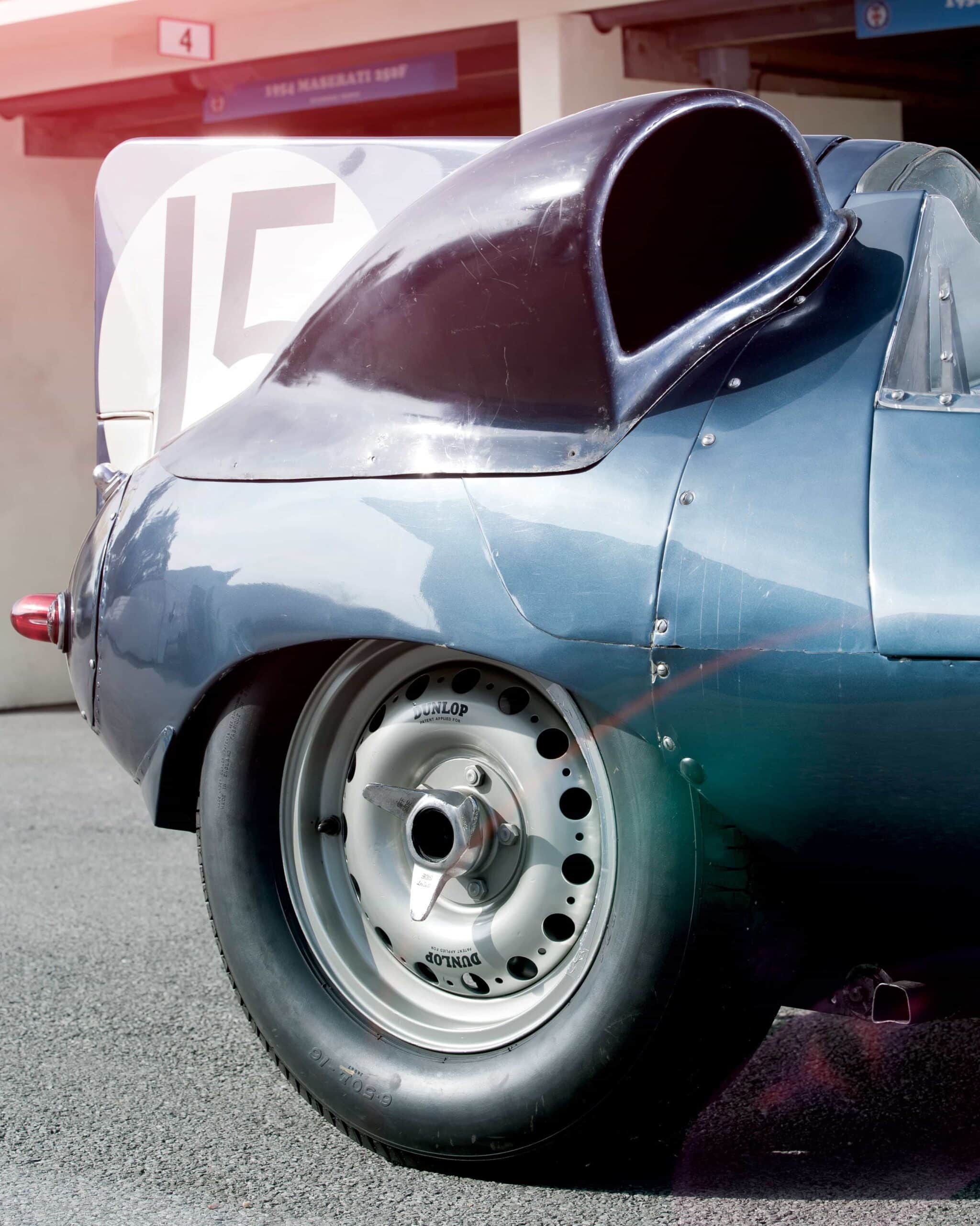 Jaguar-D-type-603 wheels