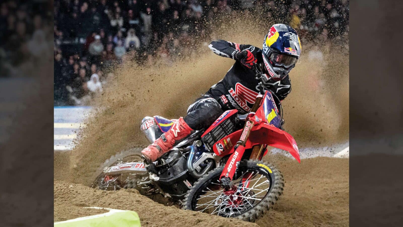 Jett Lawrence drifting in the dirt