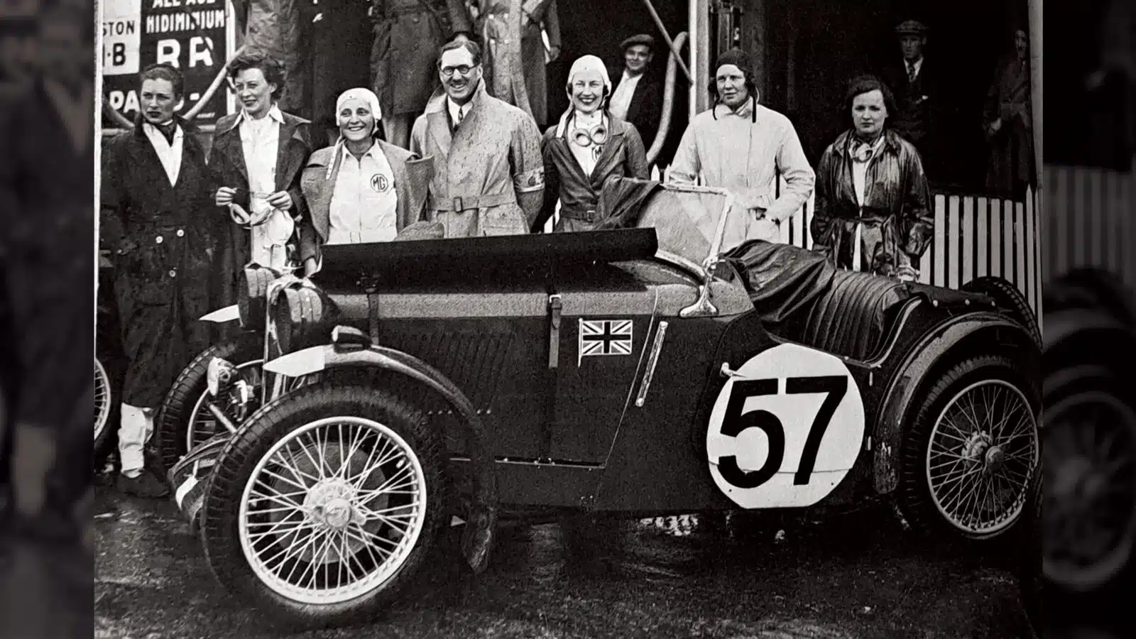Mesdames Skinner, Evans, Simpson, Richmond, Eaton and Allan