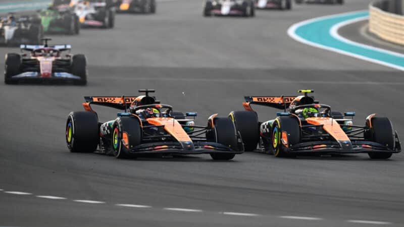 Oscar Piastri overtakes Lando Norris at the Abu Dhabi GP